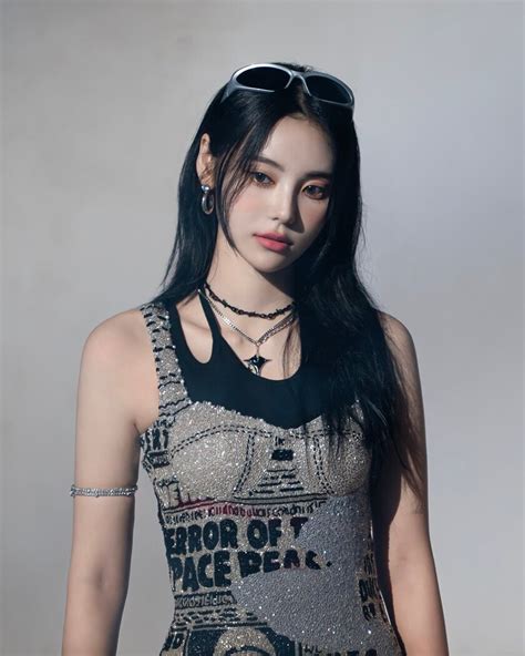 odd eye circle concept photos|230712 Genie Music Korea Magazine .